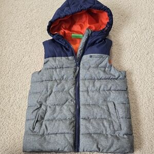 Mountain Warehouse Youth 3-4 Navy and Gray Hooded Puffer Vest